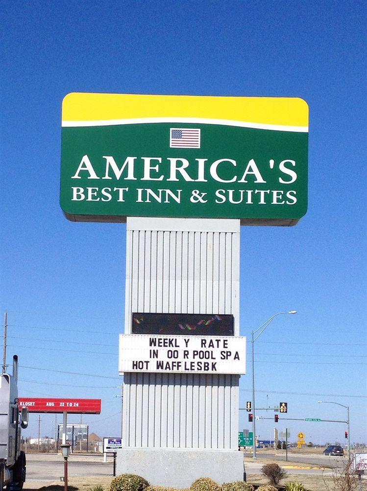 America'S Best Inn And Suites Emporia Kültér fotó