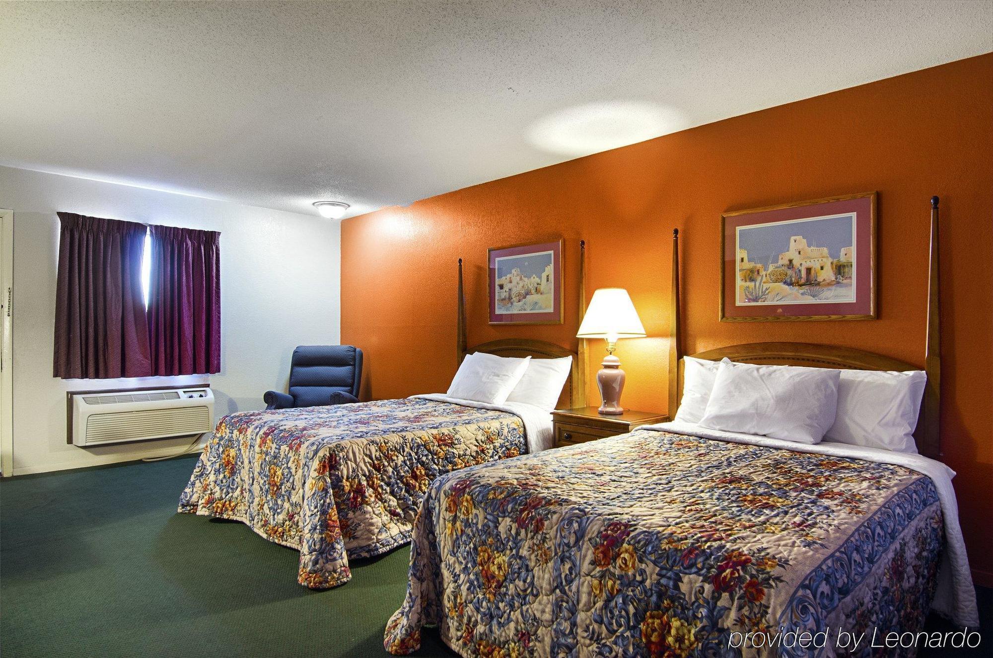 America'S Best Inn And Suites Emporia Kültér fotó
