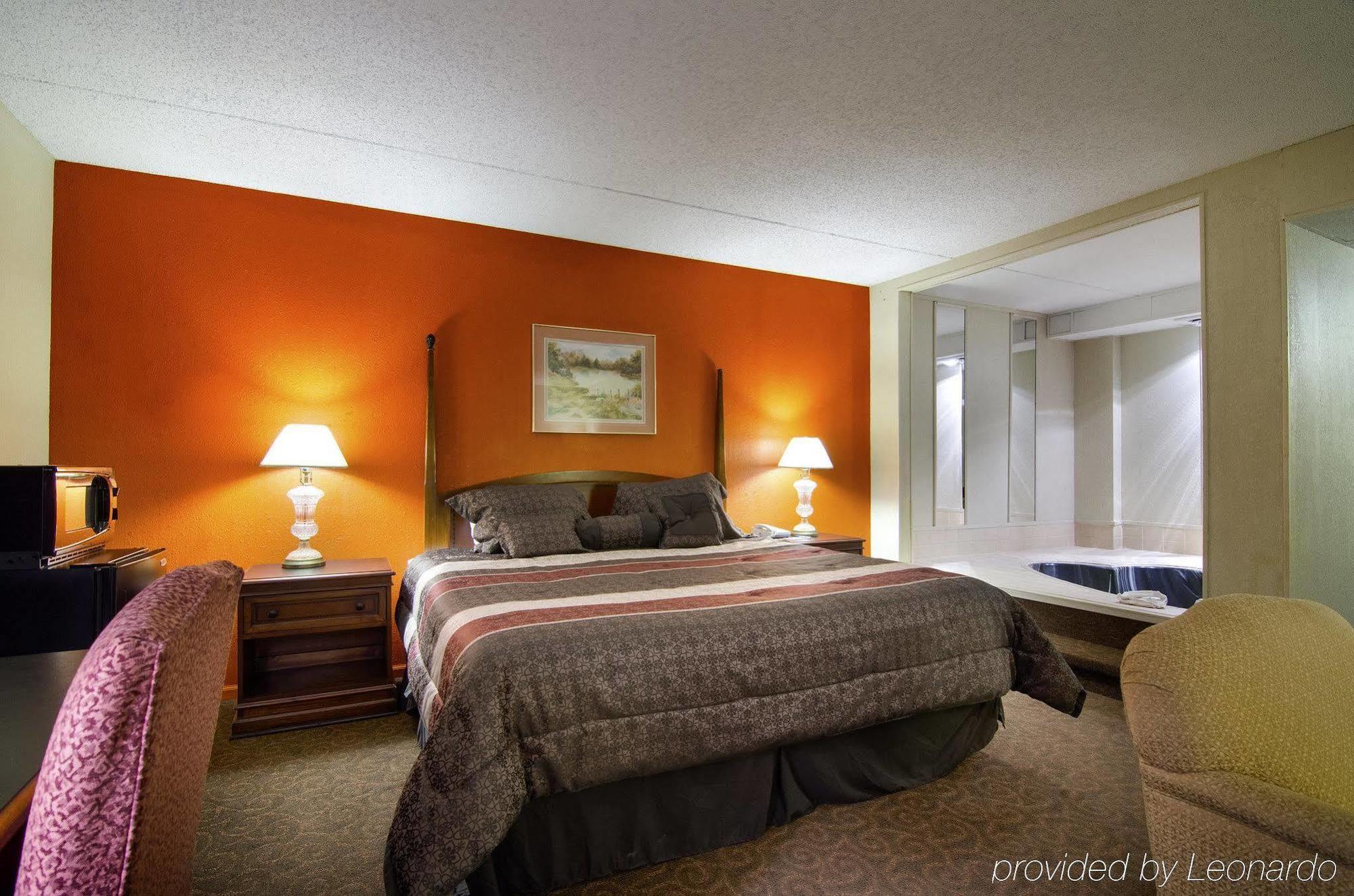 America'S Best Inn And Suites Emporia Kültér fotó