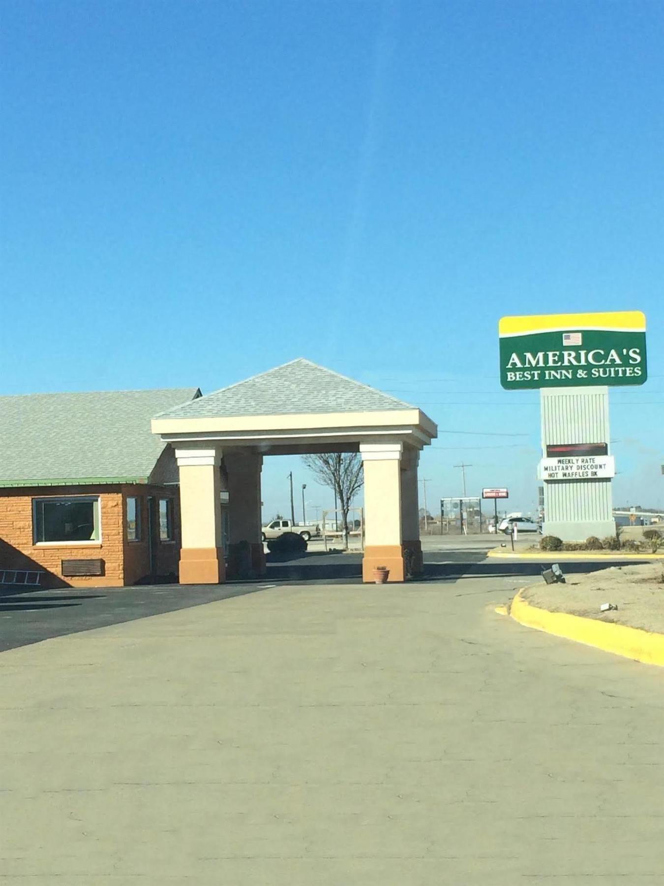 America'S Best Inn And Suites Emporia Kültér fotó