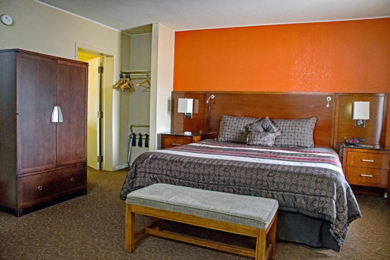 America'S Best Inn And Suites Emporia Kültér fotó